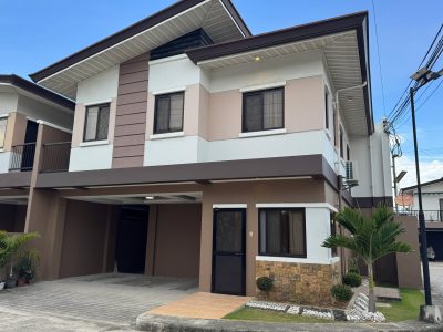 Elegant House and Lot Single Attached Fully Furnished Ready for Occupancy in South City Homes Minglanilla