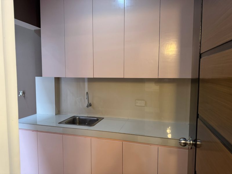 Elegant House and Lot Single Attached Fully Furnished Ready for Occupancy in South City Homes Minglanilla