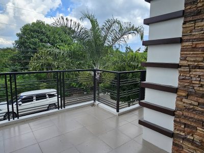 3 Bedroom 110 sqm lot Beachside Family Home in Corona Del Mar