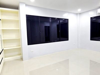 Contemporary House & Lot for Sale in Corona Del Mar Talisay